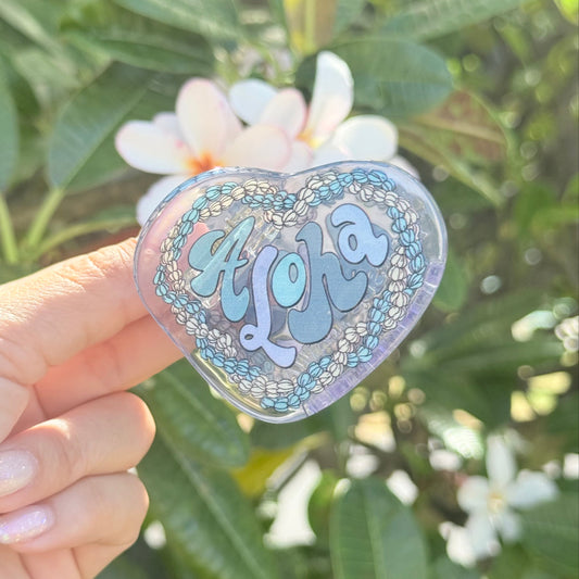 Lei Hearts - Pikake blue