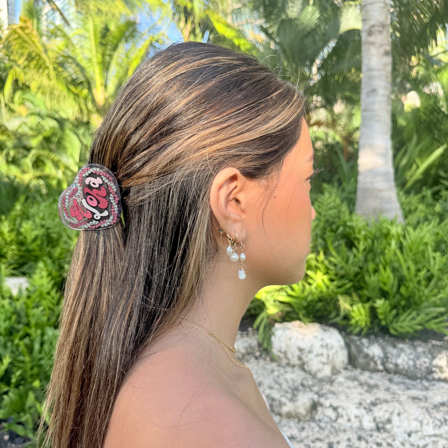 Lei Hearts - Pikake pink