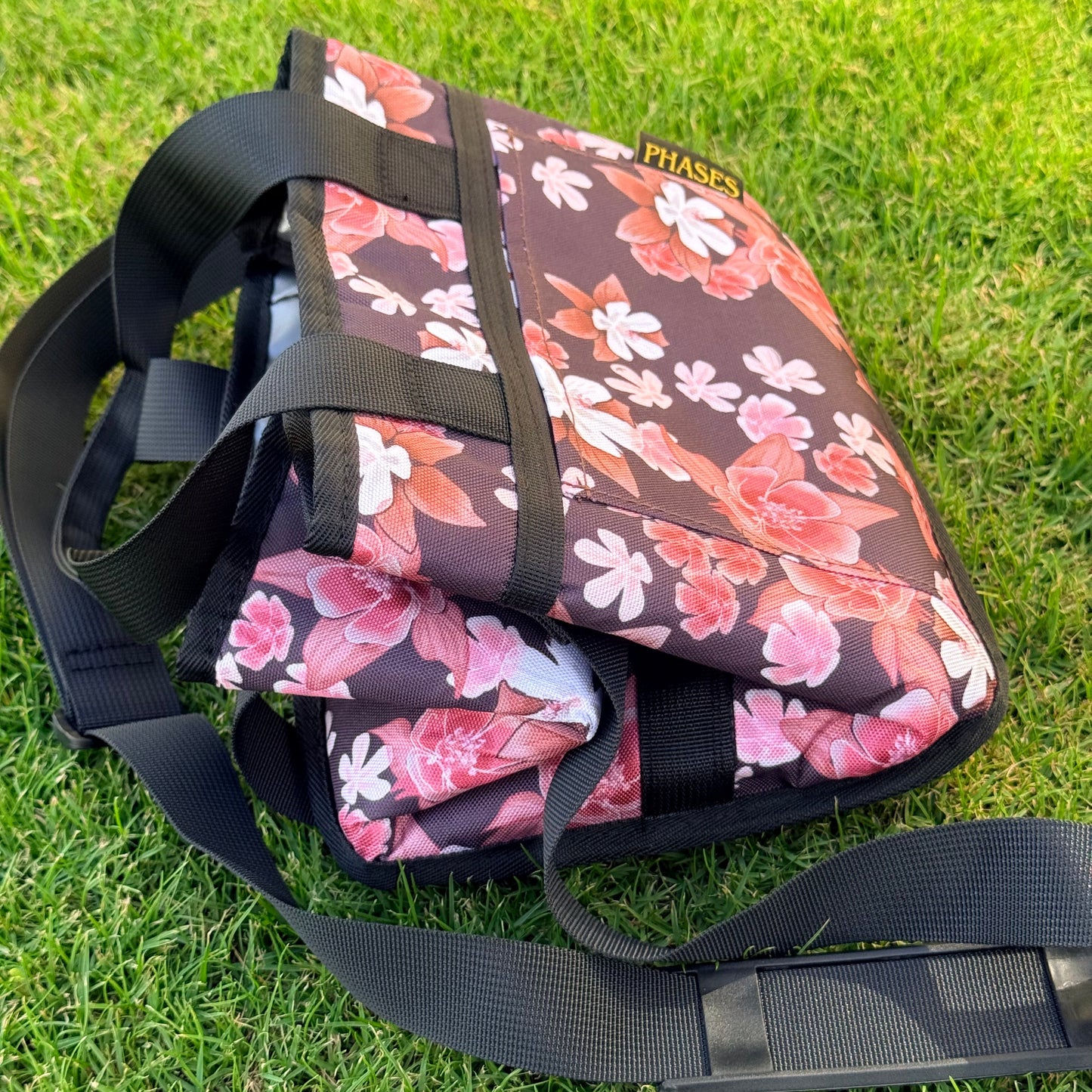 Carry-All Drink Tote Columbine
